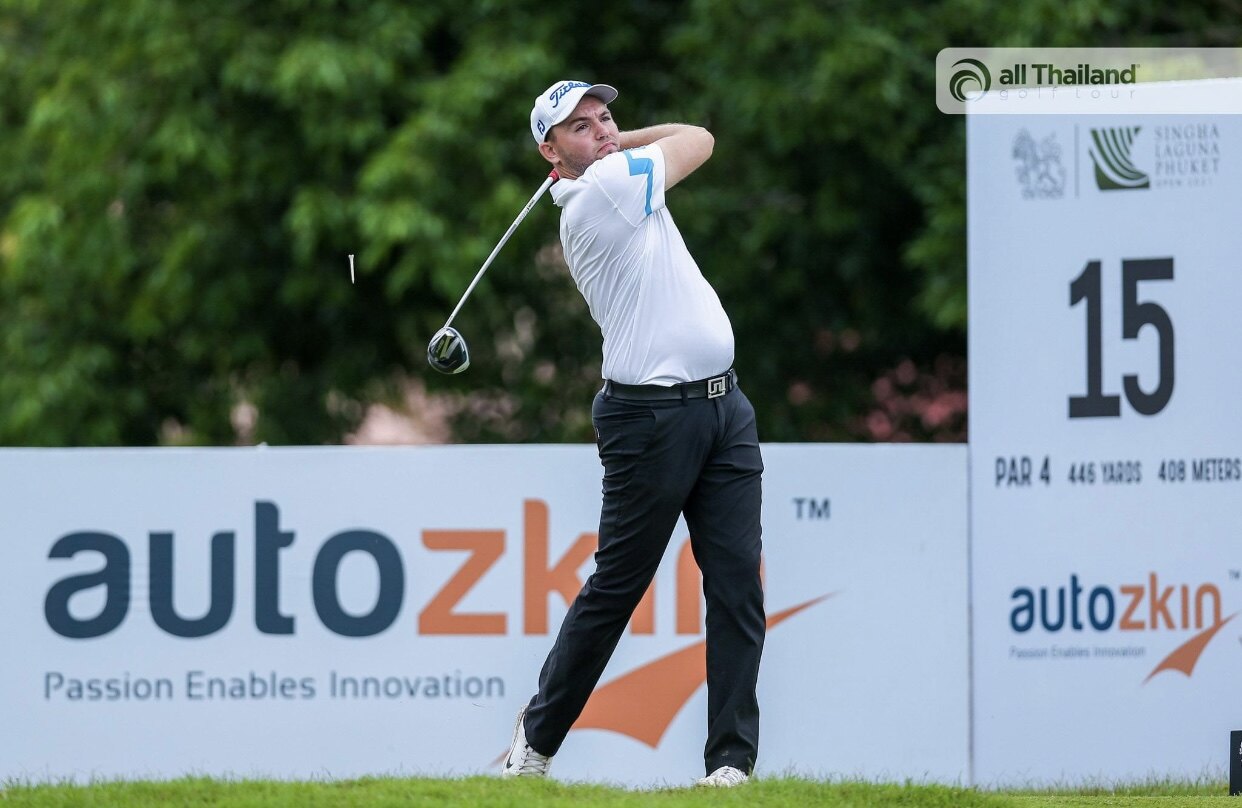 The Pros at Tom Dingwall Golf Academy
